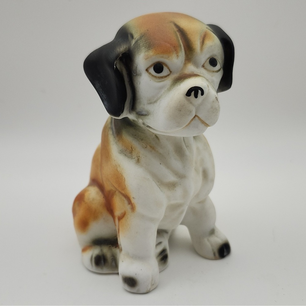 Vintage Davar Taiwan Fine Bone China Boxer Dog Figurine Excellent Condition